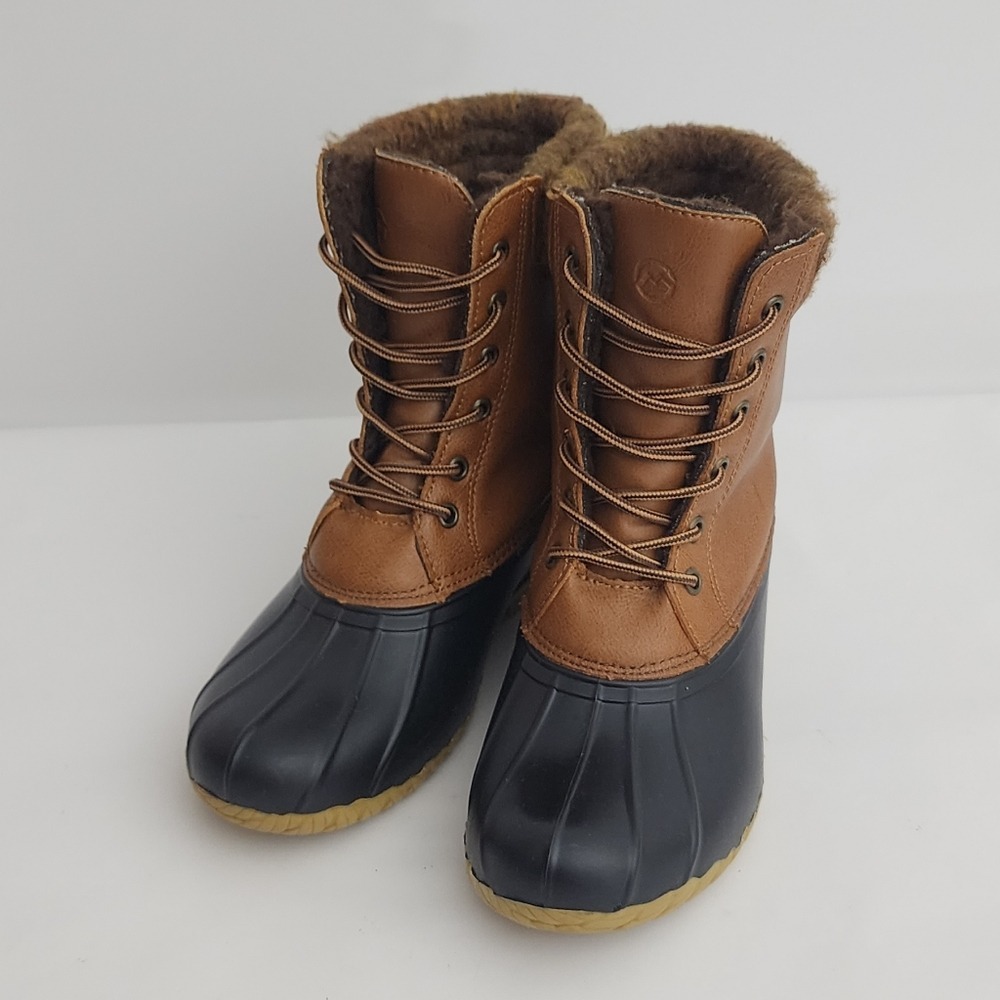MAGELLAN Outdoor Leather and Man Made Upper Duck Boots Women's Size 7